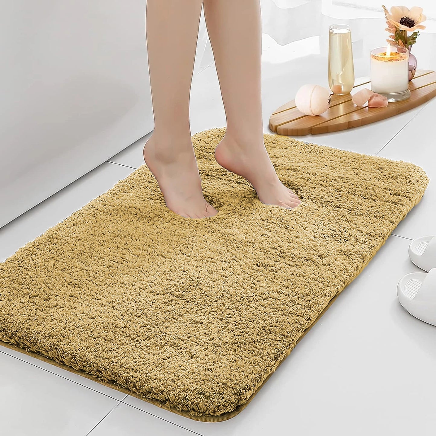 Anti-slip bathroom floor mat